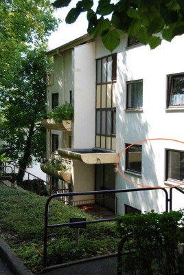 Schöne 2,5 Zimmer Wohnung in Baden-Baden, Innenstadt, von PRIVAT, Keller, Tiefgarage-Stellplatz