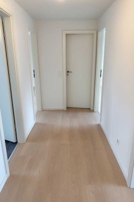 Renovierte 3-Zimmer DG-Wohnung in Venn