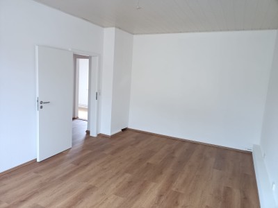 98 qm 3 Zimmer Wohnung oder 3 Zimmer WG