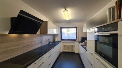 *** Gepflegte 2,5 Zimmer-Wohnung in Hirschlanden! ***