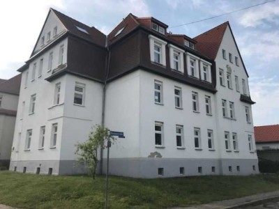 Frisch renovierte 2-Raum-Wohnung, EBK, Balkon, Lpz/ Knautkleeberg