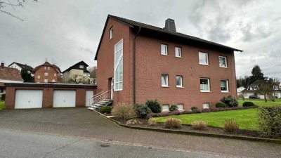 Großes Ein- / Zweifamilienhaus mit großzügigem Garten in Altenbeken zu sofort
