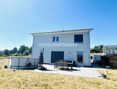 *Energieeffizienzhaus der Extraklasse – Einziehen statt bauen!*