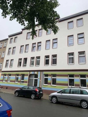 3-Zimmer Wohnung mit Fußbodenheizung und Balkon zu vermieten