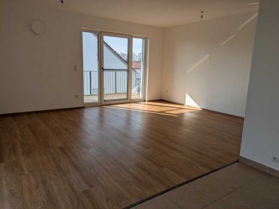 Ideale 3-Zimmer-Wohnung inklusive TG Stellplatz, Lift und großem Keller