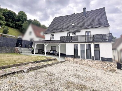 Renoviertes Einfamilienhaus mit viel Platz und großem Grundstück