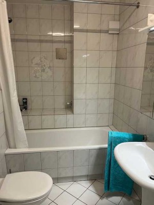 Geschmackvolle 2-Zimmer-Wohnung in Düsseldorf