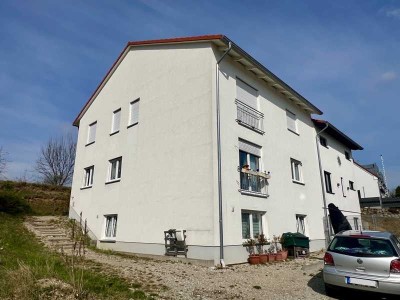 **Große Doppelhaushälfte mit Tageslicht-Keller sucht neue Familie**