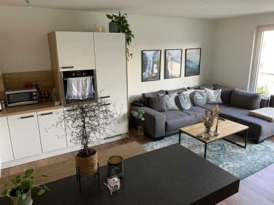 Stilvolle 3-Raum-Wohnung mit EBK in Meerbusch