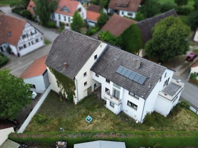 Großzügiges Einfamilienhaus mit vielseitigem Nebengebäude – Naturnah am Altmühlsee