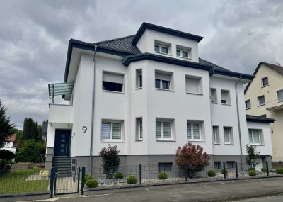 Frisch sanierte, helle 3,5-Raum-Dachgeschosswohnung in Bad Pyrmont – 75 m²