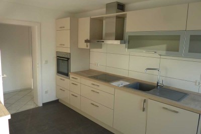 Helle, lichtdurchflutete 3 ZKB-Dachwohnung in Ma-Seckenheim