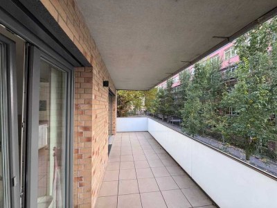 Exklusive 3-Zimmer-Wohnung in Seenähe – Balkon, EBK, Stellplatz (Potsdam-West)