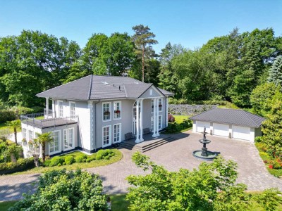 Luxuriös modernisierte Villa auf traumhaftem Grundstück!