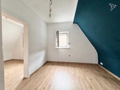FAMILIENTRAUM MIT POTENTIAL � Sanierungsbedürftiges Reiheneckhaus mit Garten in Böhl-Iggelheim!