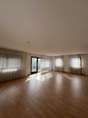 Ansprechende 3-Zimmer-Wohnung mit Balkon in Troisdorf