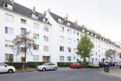 2-Zimmer-Wohnung im EG in Düsseldorf-Eller