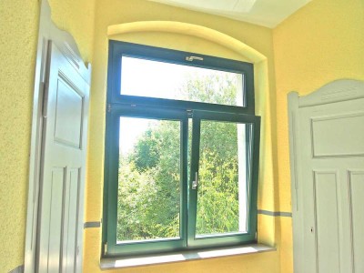 C-Hilbersdorf: ruhig, grün, 2.OG, Badewanne, Garten