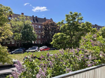 Am Blücherplatz: schöne großzügige 4-Zimmer Wohnung mit Balkon