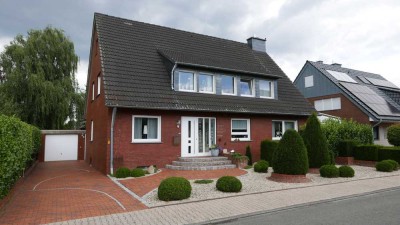 Einfamilienhaus mit Einliegerwohnung