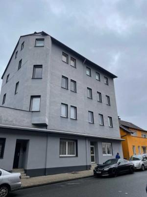 Gemütliche 2,5 Zimmerwohnung mit großer Küche zu vermieten!