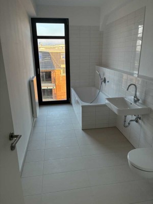 2 Zimmer Maisonette mit Terrasse und Tageslichtbad im Industriedenkmal