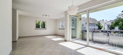 Große 4 Zimmer Wohnung mit Balkon und Terrasse im Herzen von Sindelfingen