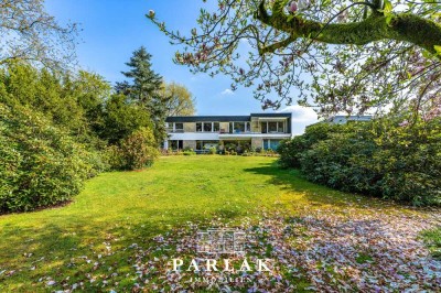 Charmantes Zweifamilienhaus in idyllischer Lage von Ratingen-Lintorf
