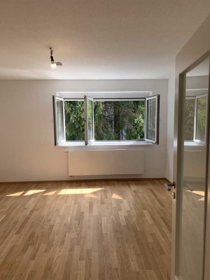 Hochwertige, kernsanierte 2-Zi-Wohnung in Leinfelden-Echterdingen als Anlageobjekt (Vermietet)