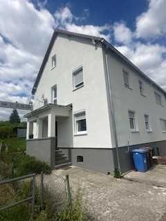 8-Zimmer-Haus in Löhnberg-Niedershausen