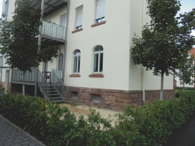 HU-YORCKHOF-EXKLUSIVE 2 ZW - EBK möglich-im EG mit Sonnenbalkon und eigenem Garten!