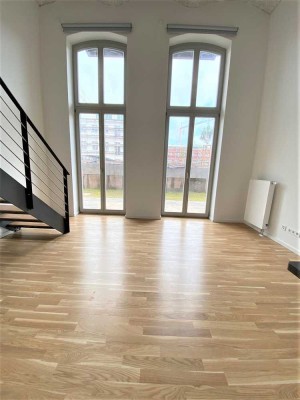 Wohngenuss an der Spree – 1,5-Maisonette mit Terrasse, EBK & Fußbodenheizung