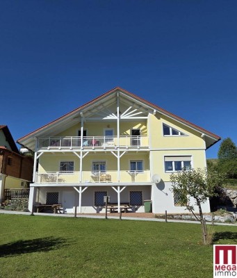 Großzügiges Ein-/Zweifamilienhaus inmitten von Grün und Natur mit wunderbarer Aussicht