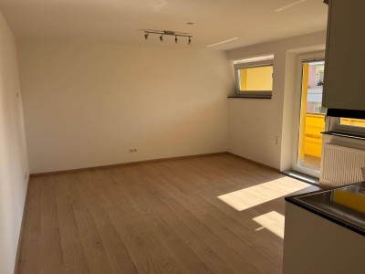 Moderne 1-Zimmer Wohnung mit Balkon in Völs