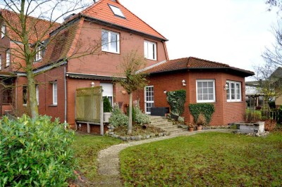 Moderne Maisonette-Wohnung, zweigeschossig, mit Fachwerkelementen in ruhige Ortsrandlage