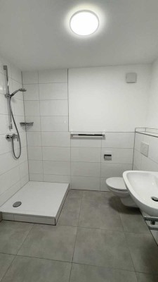 March 2 Zimmer Wohnung