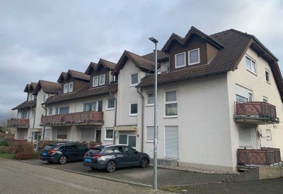 Hübsche Wohnung in der Nähe der Stadtbahnhaltestelle
