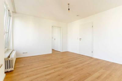 Neu Renovierte 1,5-Zimmer Wohnung in Zentrumslage nähe Forum