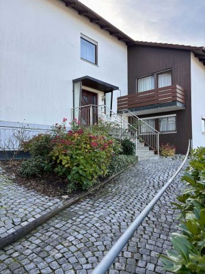 Einfamilienhaus mit Weitblick, großem Grundstück & ruhiger Lage in Bogen-Furth