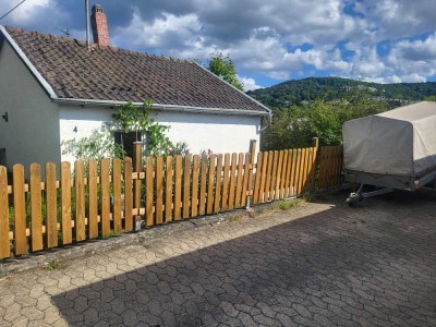 Kleines Haus  mit Garten in Südhanglage