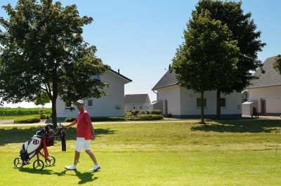 Wochenendhaus / Ferienhaus direkt am Golfplatz bauen / kaufen