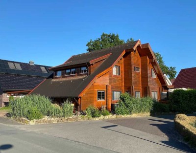 Einzigartiges finnisches Massiv-Holzhaus in St. Vit