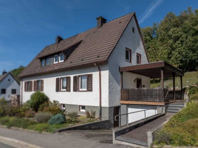 Ihr Projekt für die Zukunft: Doppelhaushälfte mit Potenzial in ruhiger Lage