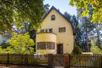 Provisions- und bezugsfrei: 6-Zimmer-Maisonette-Wohnung mit Garten in Berlin Frohnau