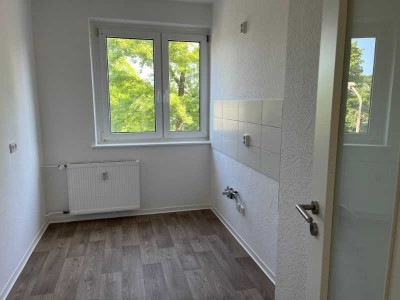 Wir renovieren für Sie ! Schöner Wohnen nach Erstbezug!