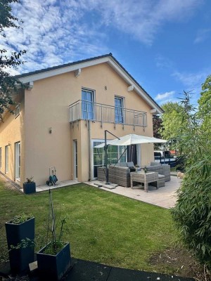 STILBAU bietet an: großzügiges Einfamilienhaus in Wiesloch