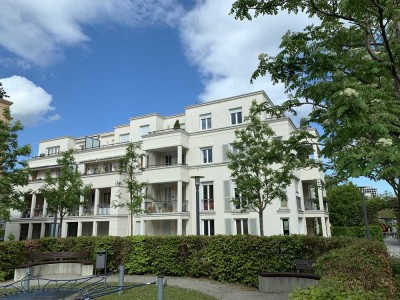 TRAUM 2-Zi. Dachterrassenwohnung am Hirschgarten