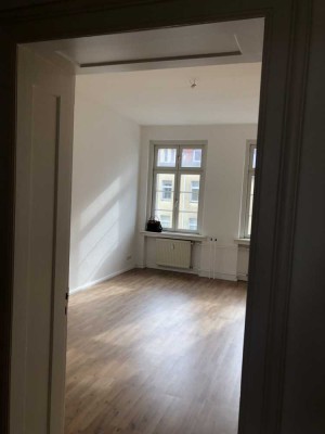 3-Zimmer-Altbauwohnung zu vermieten