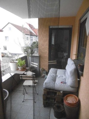 Moderne 2-Zi.Wohnung mit Loggia
