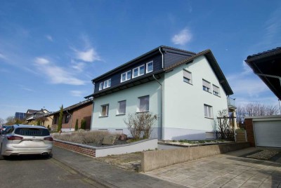 Weilerswist-Ottenheim, Erdgeschosswohnung mit Garten, in einem gepflegten Zweifamilienhaus gelegen